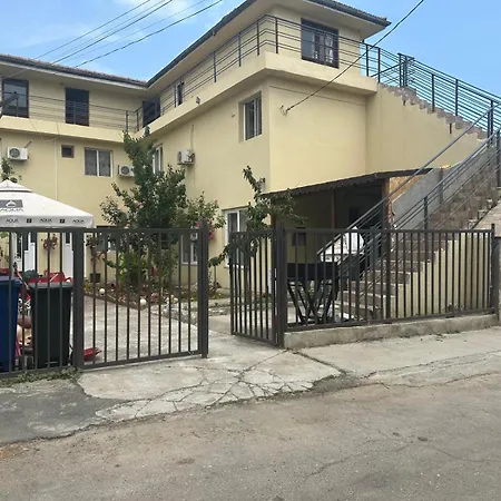 Ines Homestay szállás